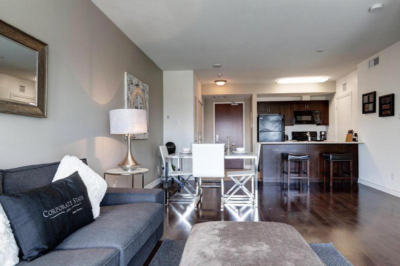 Corporate Stays 50 Laurier Splendid Apartments Ottawa Oda fotoğraf